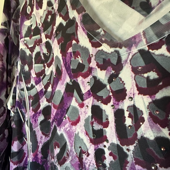 46.  Laura Ashley Blouse Purple Multi Size XL Tunic - Picture 4 of 5